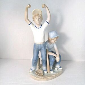 Lladro Sebastian 1989 Baseball Boys Winner/Loser Blue & White Porcelain Figurine